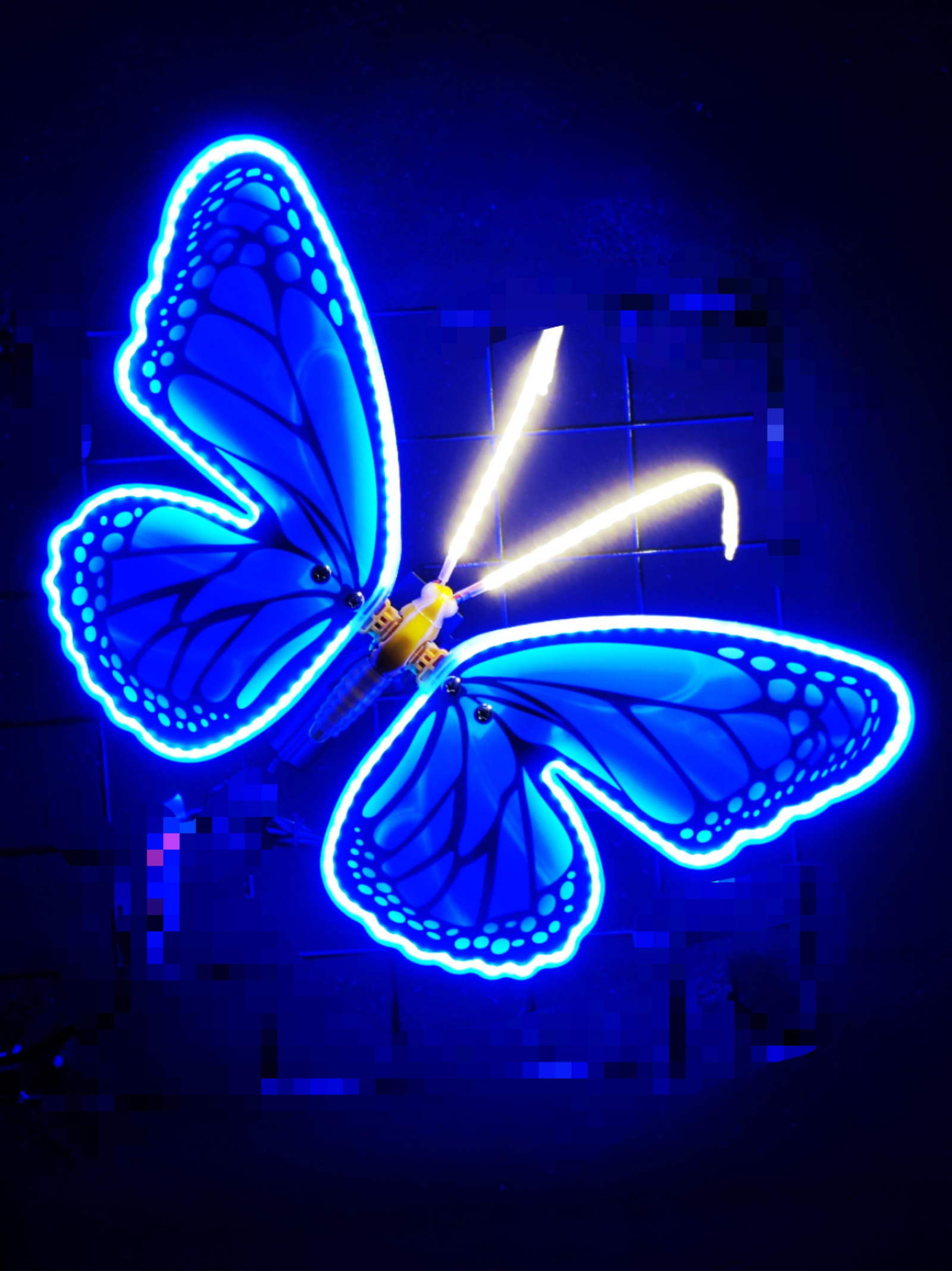 Borboleta iluminada de 60 cm